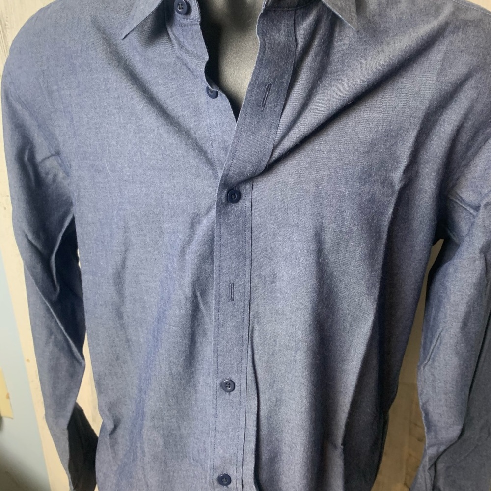 UNTUCKit DRESS SHIRT